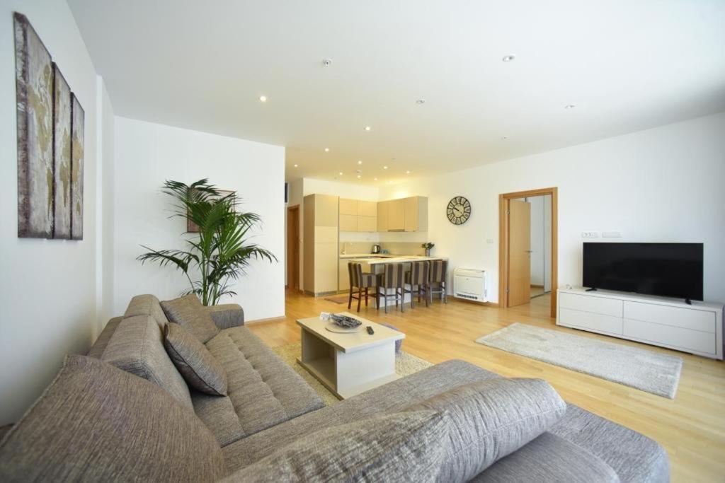 Deta Wow Apartment *